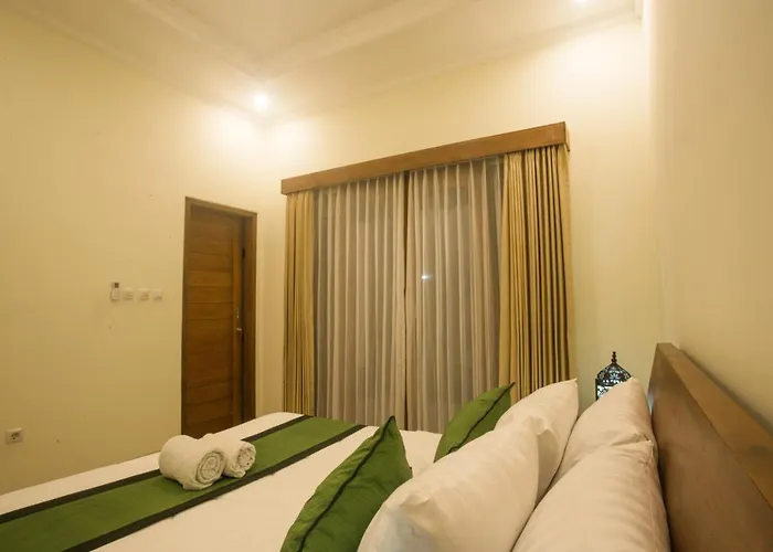 Monka House 3*